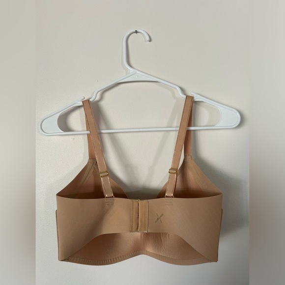 Knix Wingwoman Bra Size 4 Tan - Picture 4 of 6